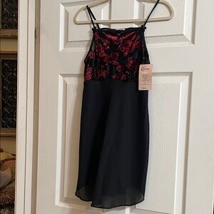 Elegant Black and Red Floral Nightgown